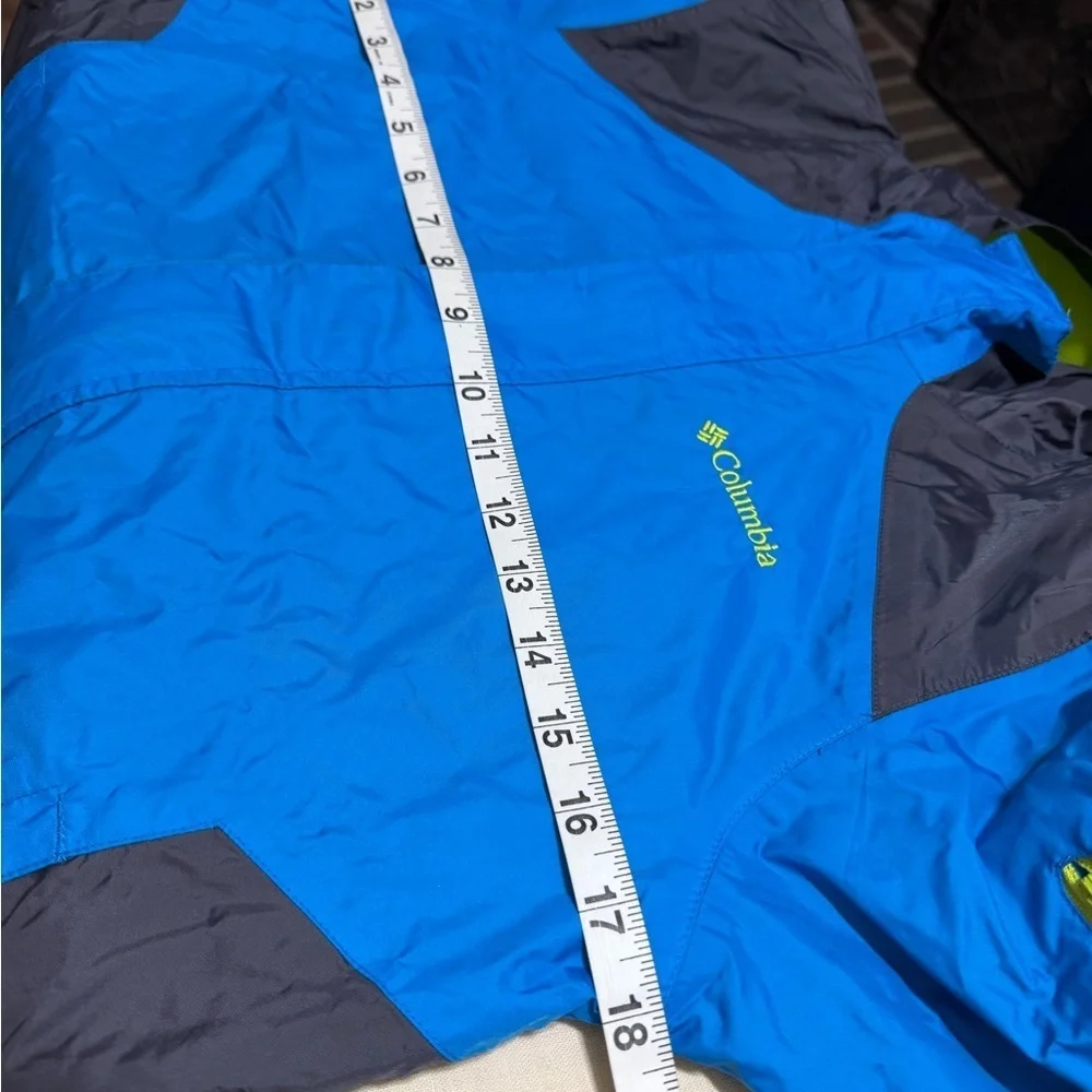 Columbia Blue & Black Omni Heat Waterproof Zip Jacket with Hood, Size 8